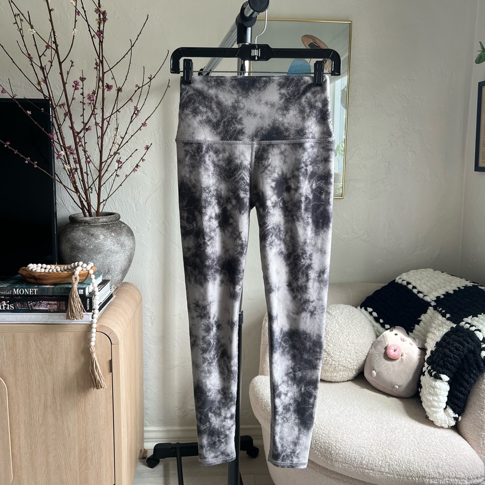 Tie Dye Workout Leggings - Evolution and Creation